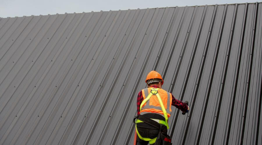 Expert top industrial roofings services in Ortonville, MI